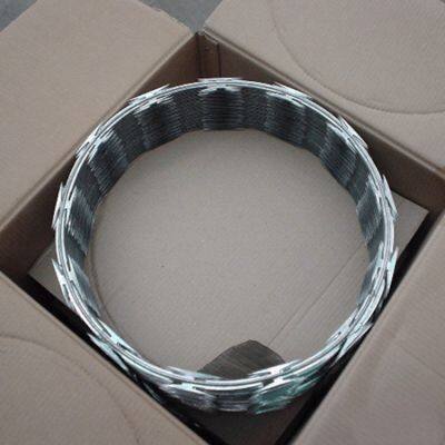 High Quality Stainless Steel Galvanized Razor Barbed Wire