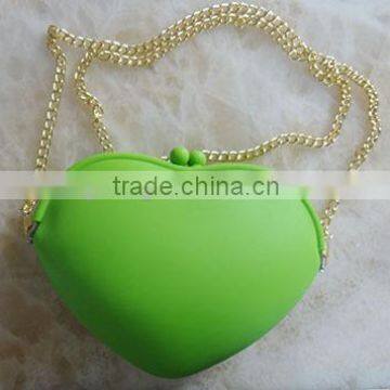 2014 cheap promotion heart and hand silicone bag