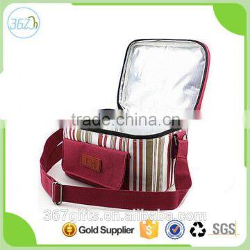 600D Custom disposable promotional cheap cooler bag for picnic and takeout                        
                                                                                Supplier's Choice