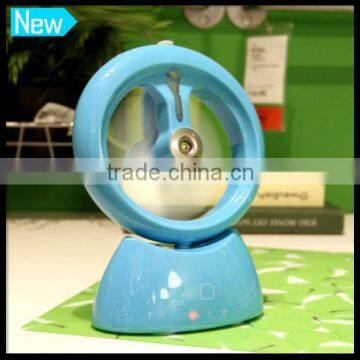 Desktop With Water Spray Electric Fan