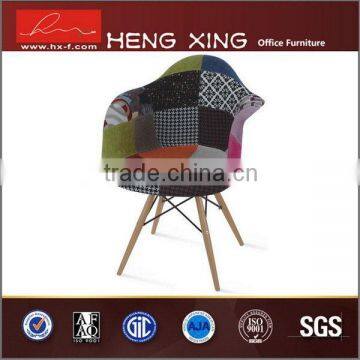 Super quality updated plastic chair for event