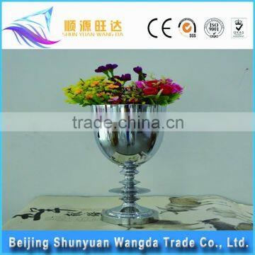 Newest sale custom design inside Decorating metal flower vase