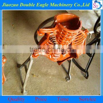 Small home use manual sweet corn sheller portable corn thresher