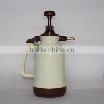 ILOT 1.5L Portable Plastic Garden Water Sprayer photo-2