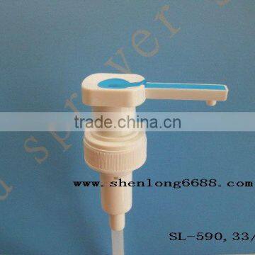 Plastic Soap Pump Dispenser Has Two Parts at the Top (SL-590,33/410)