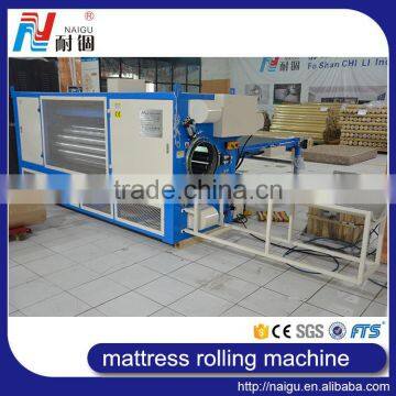 China Famous Factory NaiGu Manufacture Mattress Vacuum Compression Roll Packing Machine photo-4