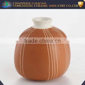 hot selling fashionable home decor Brown ceramic vase
