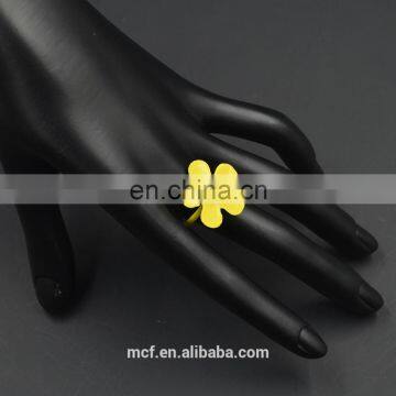 MCR-0057 wholesale latest beauty magic flower ring for gay men ring