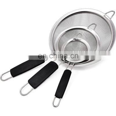 Set of 3 Stainless Steel Fine Mesh Strainers Graduated Strainer Wire Sieve Sifter with Insulated Handle,Kitchen Gadgets Tools