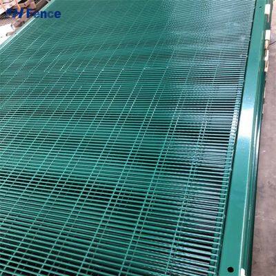 Cerca de Malha de Arame Soldado Galvanizada 3D revestida em PVC de Alta Qualidade, Painel de Cerca de Malha de Arame Soldado Galvanizada