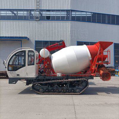 Concrete Crawler Tank Trucks and Rubber Crawler Tank Trucks for Farmland Renovation, Cement Mixer Trucks