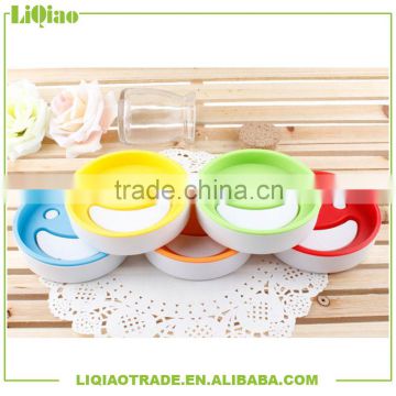 Smiling face type colorful round double-deck plastic soap dish