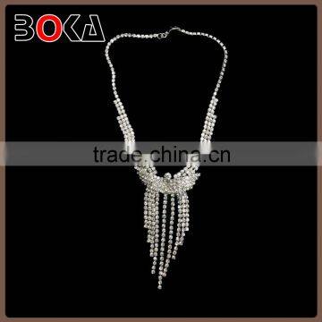 // gorgeous diamante crystal necklace new // fashion alloy rhinestone neckline for decoration //