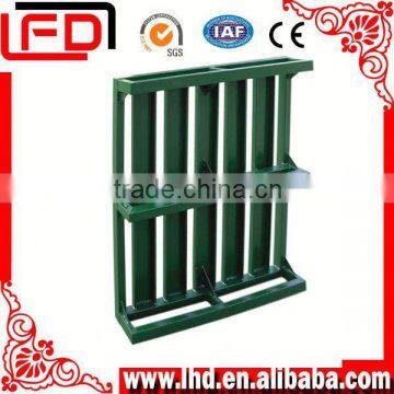 Hot dip galvanized or power coated iron pallet from China supplier