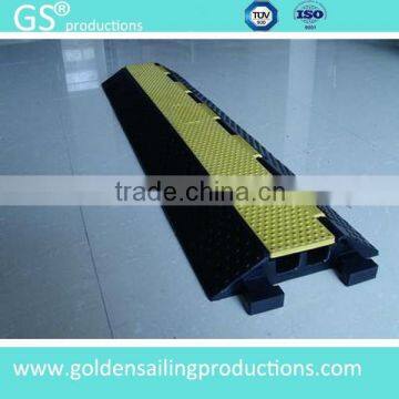 High quality but cheap price traffic cable protector ramp, cable crossover for events