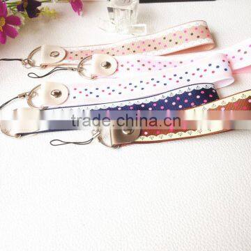 hot short lanyard for mobile phone/colorful keychain