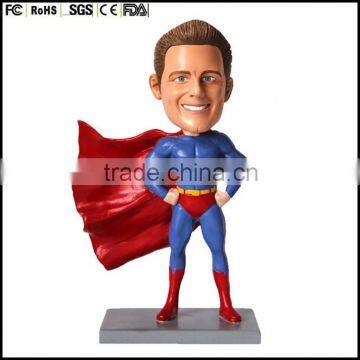 Plastic super shaking man custom make 3d plastic bobble heads from designers