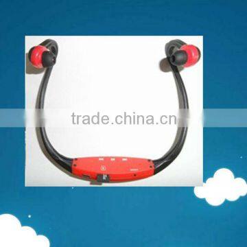 sporty card reader headphones with slot sd