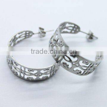 2012 Latest Fashions charm large hoop earrings for girls