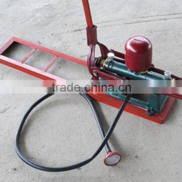 Manual Piston Pump Sprayer