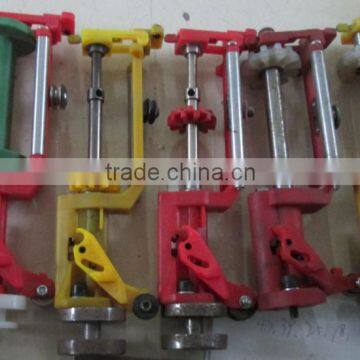 BRAIDING MACHINE SPINDLE / CARRIER