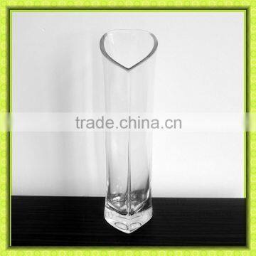 10 Inch Heart Shaped Glass Vases photo-2