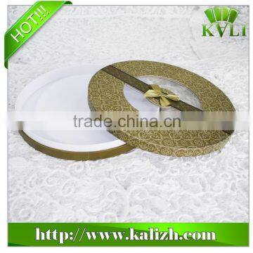 Fancy Round Chocolate Box