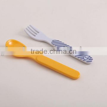 change color plastic spoon