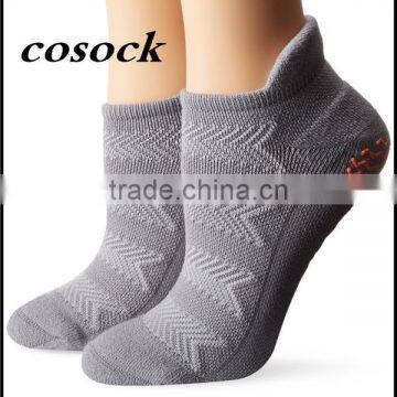 Hollow jacqaurd unisex anti-slip studio no show ankle support yoga pilates socks