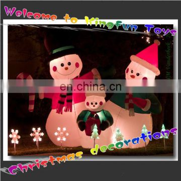 Family snowman decorations with light