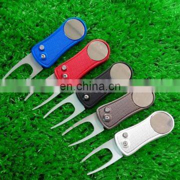 Retractable Switchblade golf divot tool with ball marker Customm colors divot repair tool