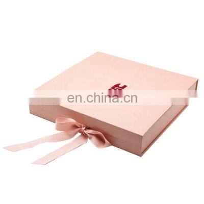 Exquisite style custom size colour logo clothes packaging magnetic gift box with ribbon