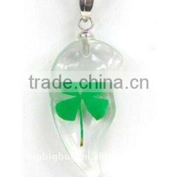 D04-7C07 Fashion Glass Necklace