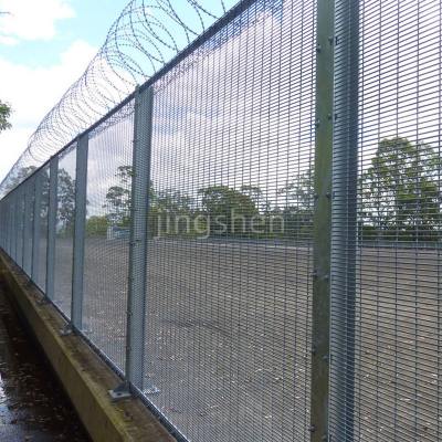 Anping County Supplier Directory: Factory 358 - Safety Fence - Price per Meter - Anti-Climbing - 358 Safety Fence photo-2