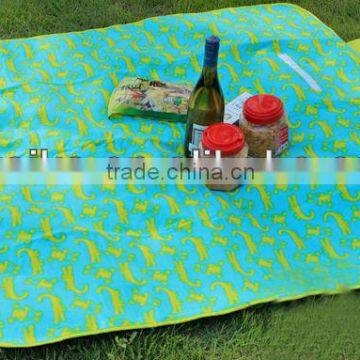 cheap non woven foldable picnic mat