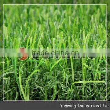 China Artificial Grass Factories, Natural Appearance and Feeling High UV-resistant Artificial Grass photo-2