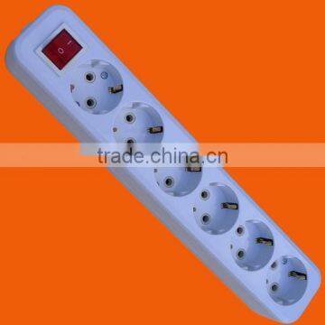 Europe Style 6 Way Extension Power Socket With Grounding and Switch (E8006ES) photo-2