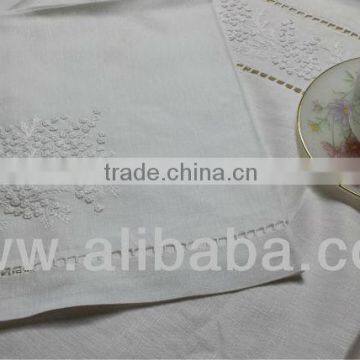 100% cotton hand embroidery napkin flower bouquet pattern