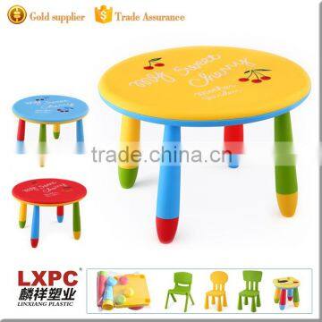 Any color available plastic kids tables with best price