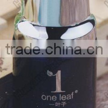 glass oil bottle with pump in 30ml skin care bottle manufacturer