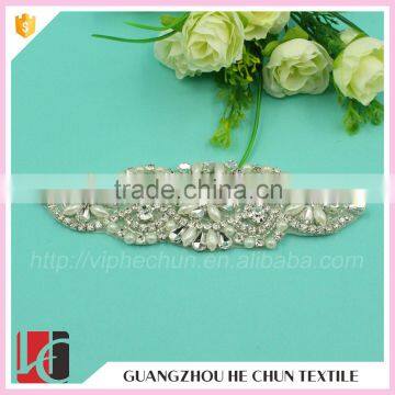 HC-3426 Hechun Hot Fix Crystal Neckline Applique for Fashion Clothes photo-2