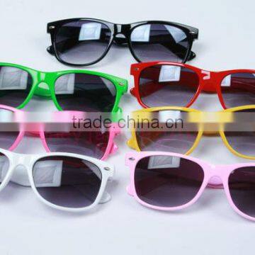 Men and Women Sun Glasses Anti UV Retro Sun Glasses Manufacturers Selling photo-4