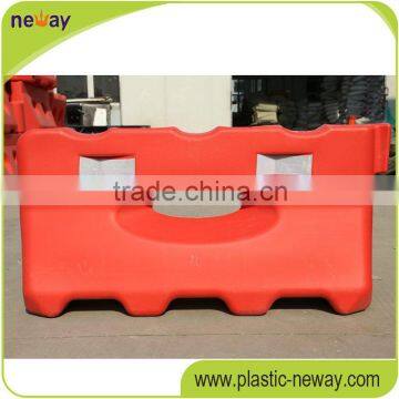 Professional manufacturer PE film plastic road safety barrier