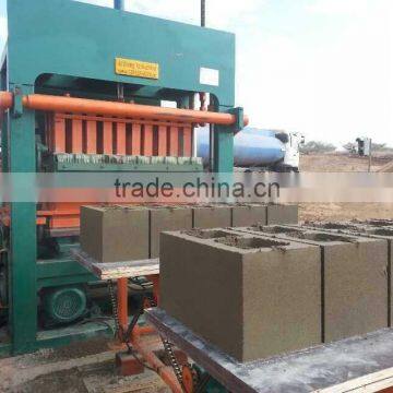 QT5-20 Concrete paver brick machine production line