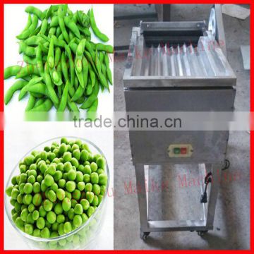 New functional green soybean shelling machine