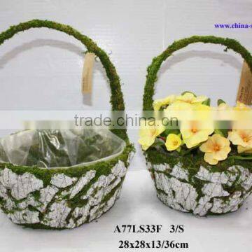 wholesale moss basket with snow covered