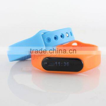 Best sellers 3d pedometer adjustable LED siliconehand watch mobile phone price