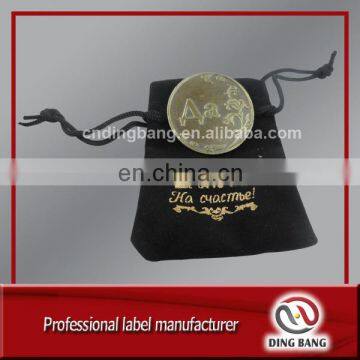 Professional Metal Crafts Factory Gold Stamped Velvet Bag Packaged Custom Souvenir Embossed Logo UAE Style Antique Coin