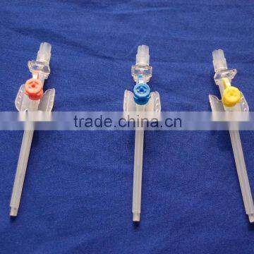 Catheter with wings and injection port