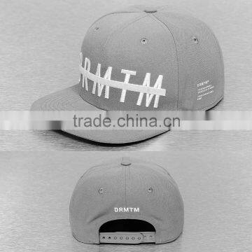 Different Types of Colors Hats and Caps Metal Cross Christian Caps photo-2